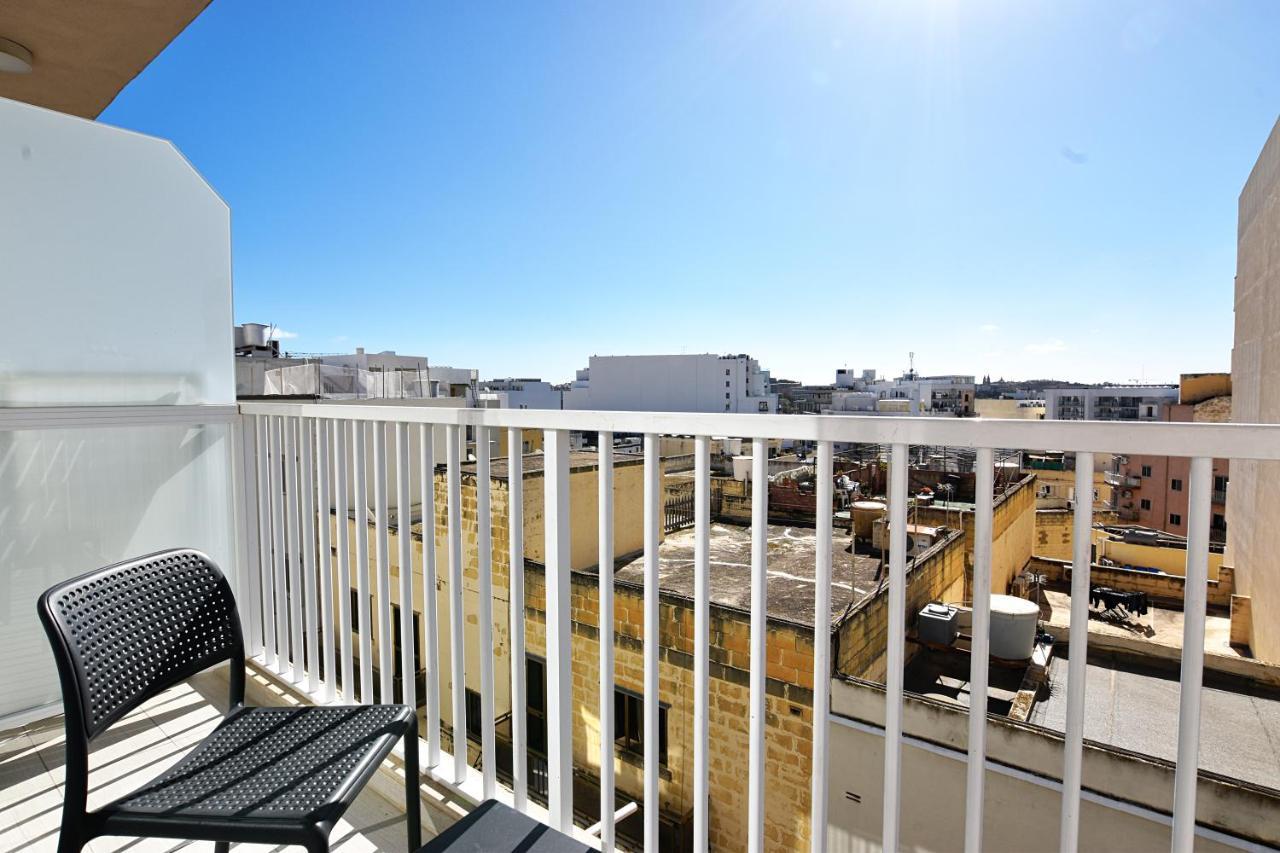 דירות Gzira 101 Moroni By Cast Renting מראה חיצוני תמונה